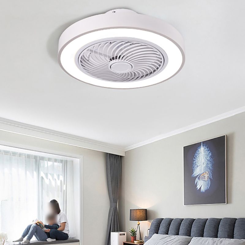 Nordische Metall Deckenventilator 1-Kopf-Flush-Halterungs-Leuchten mit ABS-Lüfterklinge