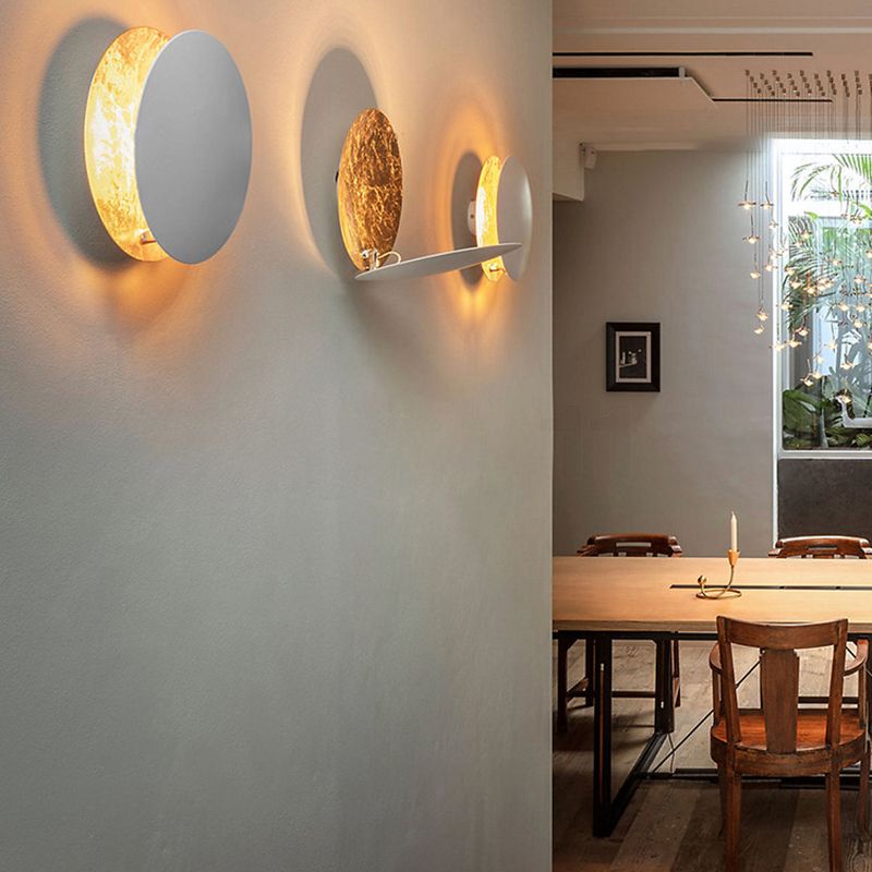 1-Light Round Wall Mounted Lighting Modern Style Metal Wall Lighting Fixtures