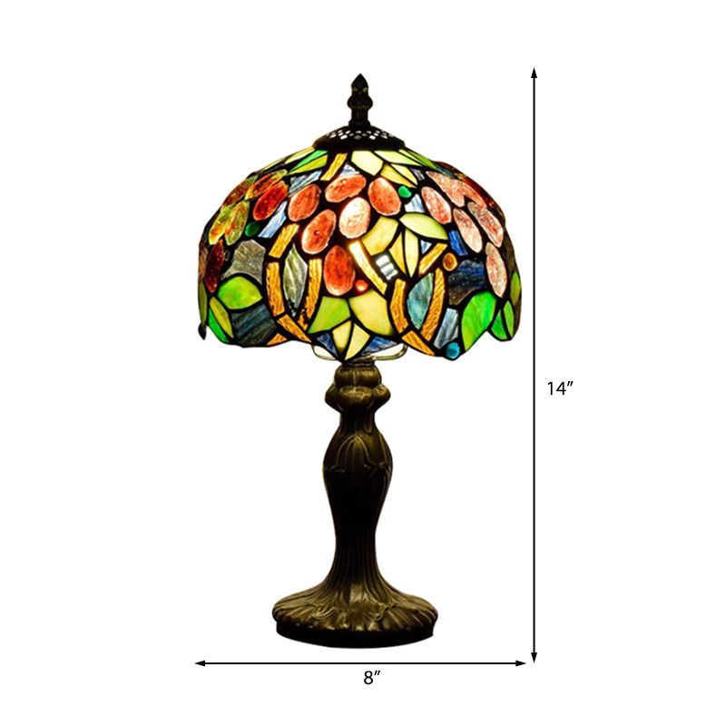 Tiffany Style Sucalloped Bangé Accent Lampe tachée 1 Light Superbe Lampe de table d'accentuation en vert