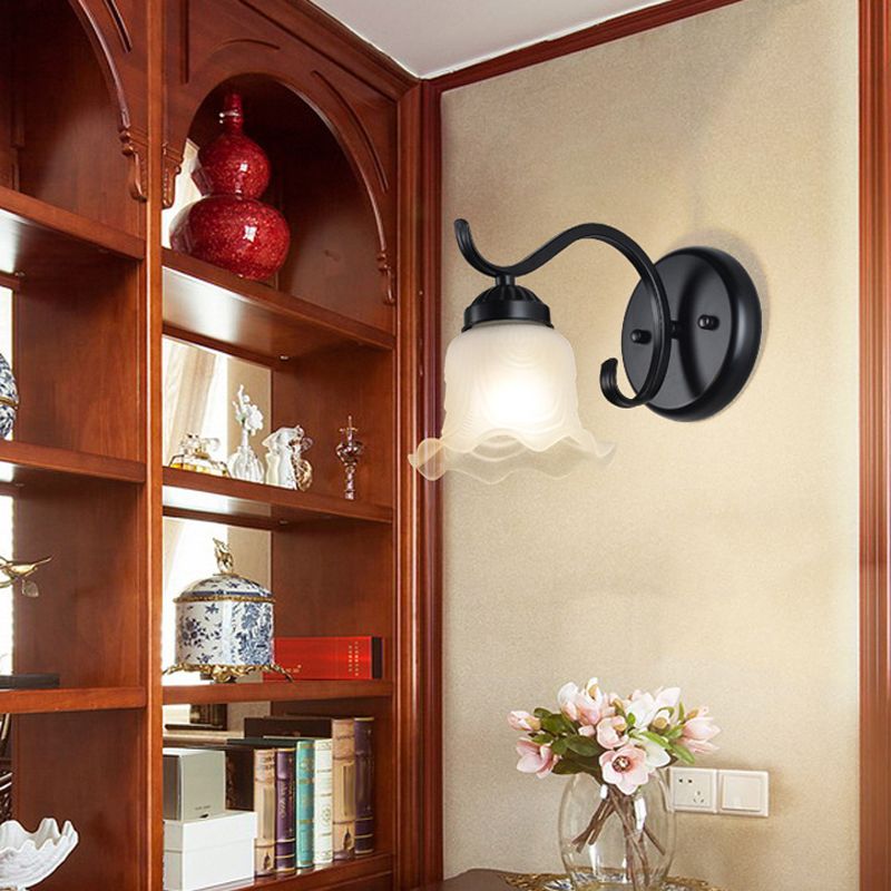 Industrial Style Wall Sconce Grass 1 Light Sconces in Black for Bedroom