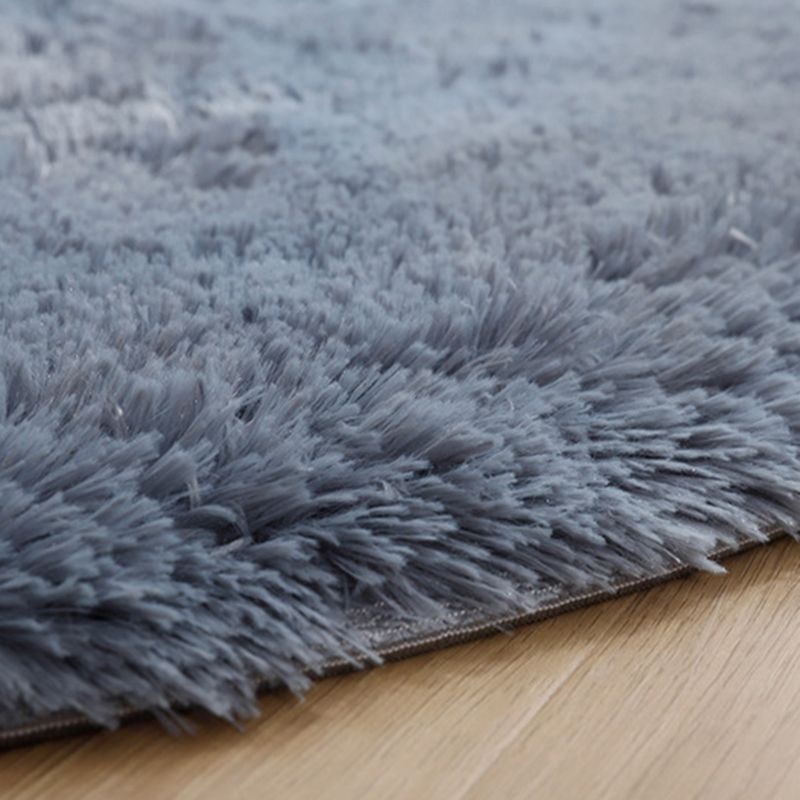 Minimalistischer Teppich Einfacher fester Farbe Innenteppich Polyester Wohnzimmer Shag Teppich mit rutschfestem Hintergrund