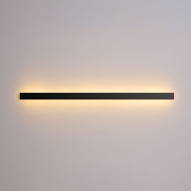 Éclair mural de nuance linéaire en métal style moderne à 1 lumière luminaire mural en noir en noir