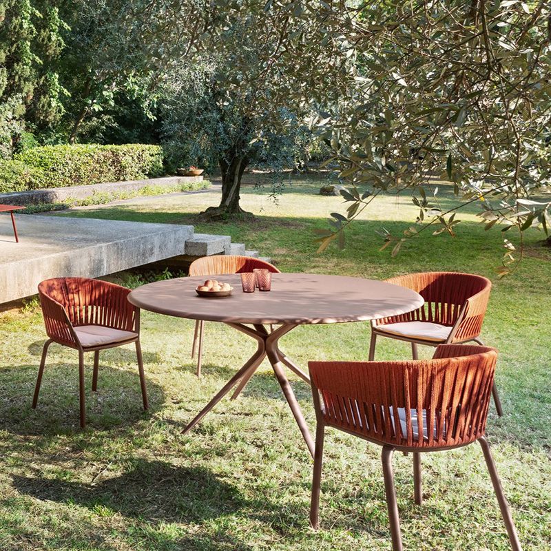 1/4/5 Pieces Patio Dining Table Set Metal Red Patio Dining Sets