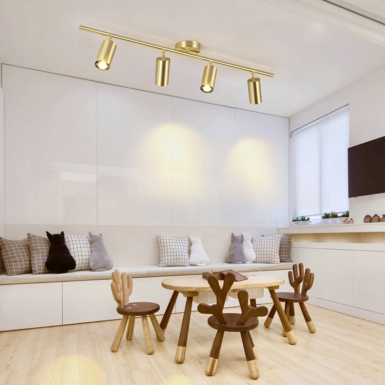 Luz de pista nórdica montada en superficie en sala de estar dorada, tienda de ropa para el hogar, iluminación comercial semimontada