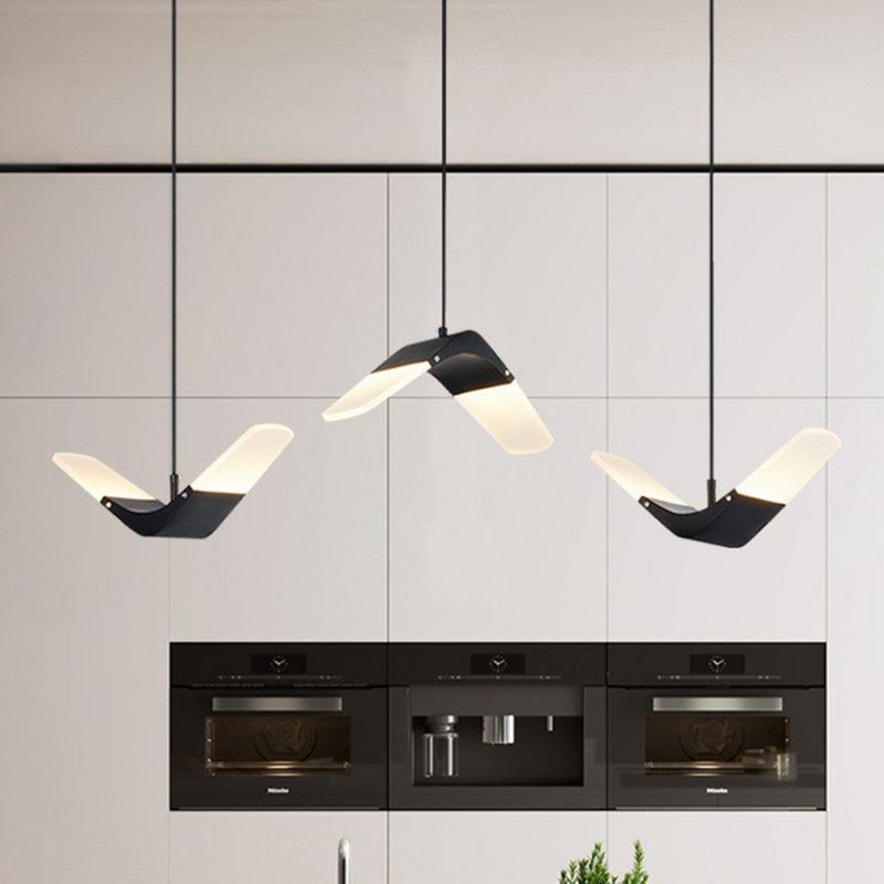 Acrylic Gull Shaped Cluster Pendant Decorative 3-Light Hanging Ceiling Light for Restaurant