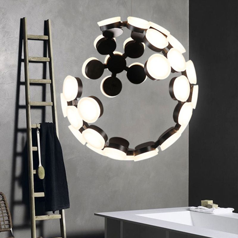 Luce a ciondolo a LED nere acrilico moderno per la lampada a ciondolo a led nera moderna per sala da pranzo