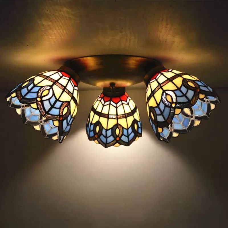 3 Heads Ceiling Flush Light Fixture Tiffany Small Stained Glass Flush Mount Lighting for Hall