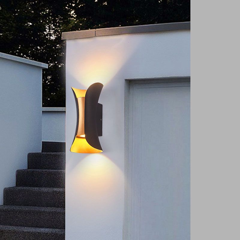 Lámpara de montaje de pared de aluminio de 2 luces moderna.