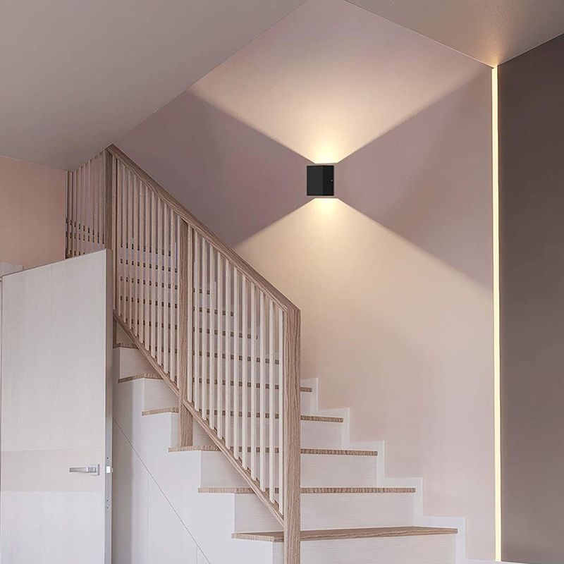 Square Shape Wall Lamp Modern Style Metal 2 Light Wall Light in Black/White