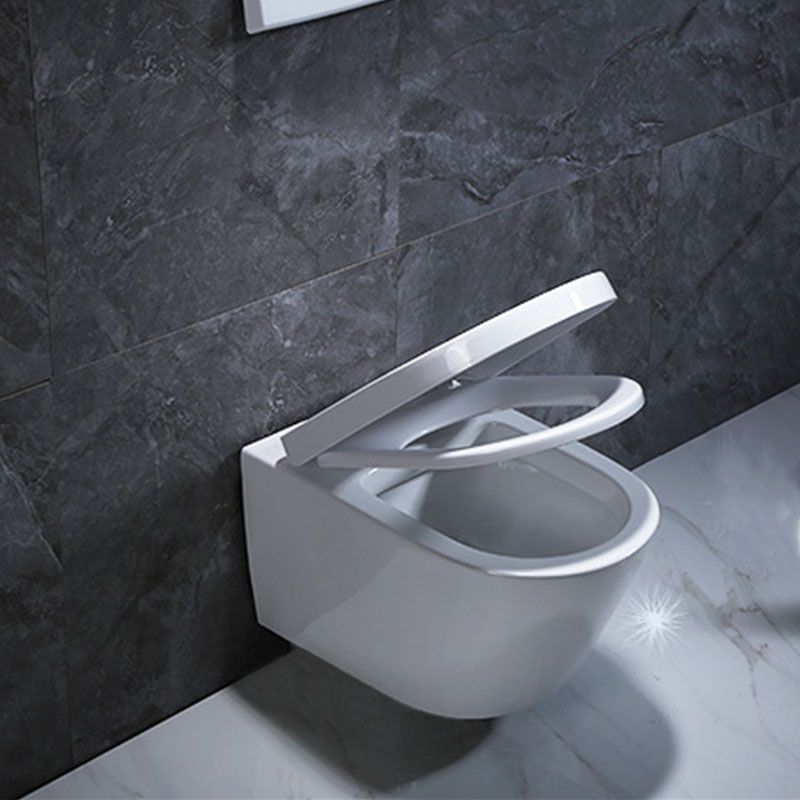 High Efficiency Flush Toilet Elongated Wall Mount Household Small Toilet Seat Included