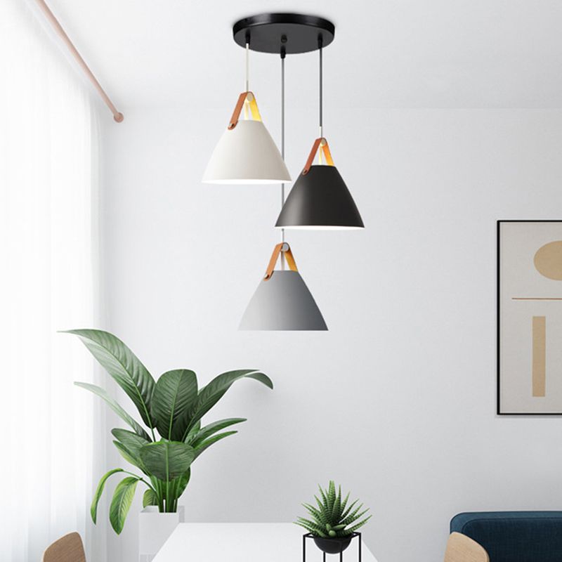 Apparecchio conico a ciondolo a ciondolo lampada a sospensione in metallo minimalista per sala da pranzo