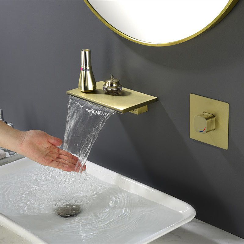 Deck Mounted Copper Roman Tub Faucet Waterfall Low Arc Roman Tub Faucet