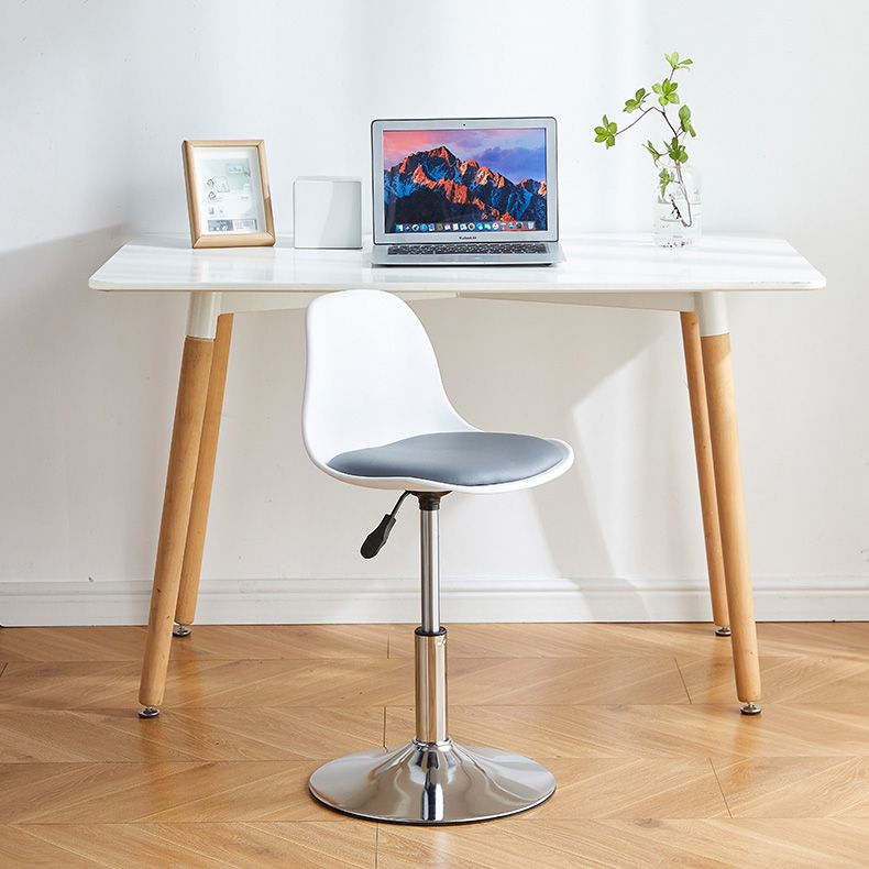 Contemporary Liftable Bar-stool Plastic Counter Bar Stool with Metal Legs
