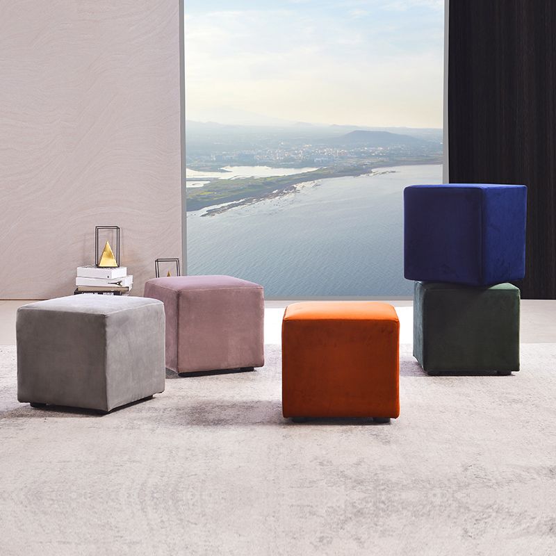 Modern Square Pouf Trea Resistant Velvet Pouf for Drawing Room