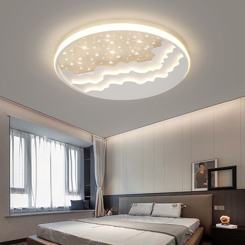 Round Flush Mount Light Modern LED Ceiling Light Fixture with Metal Shade for Bedroom