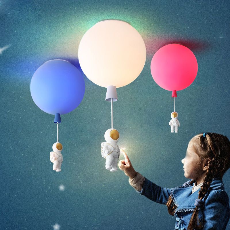 Ballon et astronaute lampe de plafond Enfants acryliques 1 Hier-chambre à coucher
