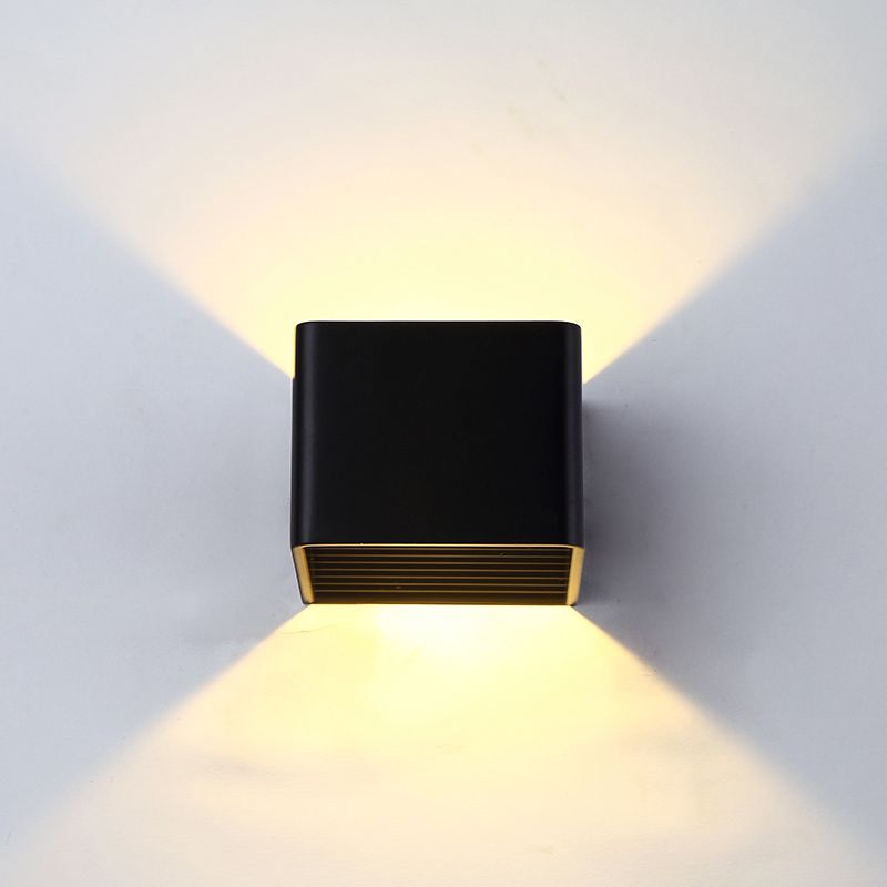 Rectangle Shape Metal Wall Light Modern Style 1 Light Wall Mounted Light Fixture