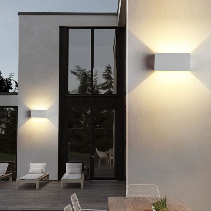 Moderne creatieve LED -wandlamp aluminium rechthoekige waterdichte wandlicht met glazen schaduw