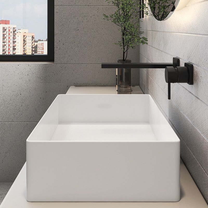 Metal Widespread Lavatory Faucet Modern Wall Mounted Bathroom Faucet