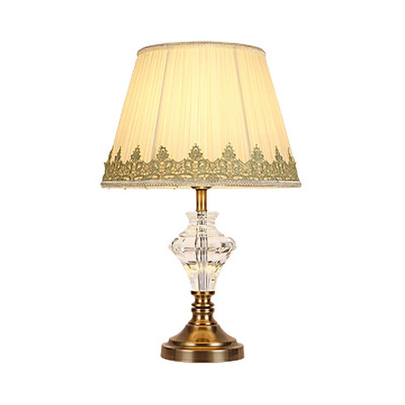 Zeitgenössischer gebogener Nachttisch Lampe handgeschnittene Kristall 1 Glühbirne Leslicht in Beige