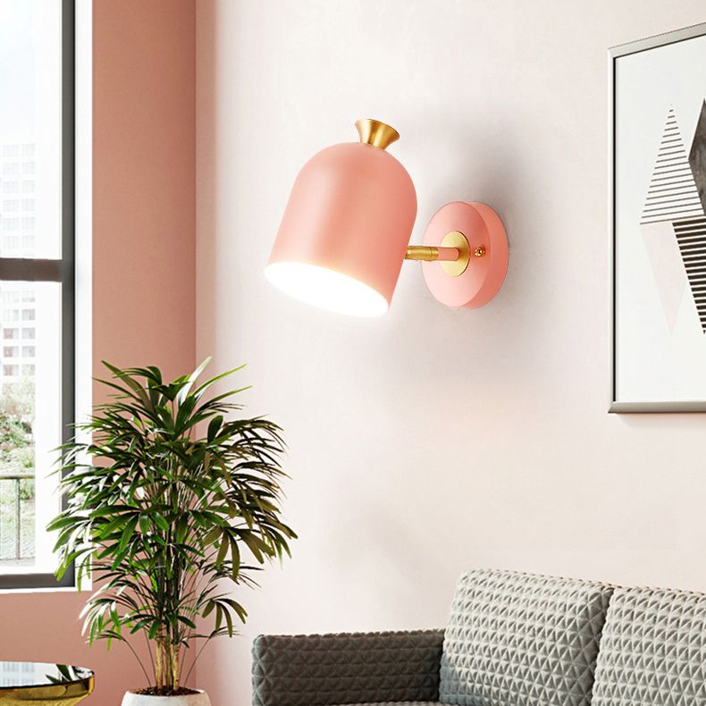 Schattierte Wand montierte Leuchte Nordic-Stil Metall Schlafzimmer Wandleuchte Beleuchtung