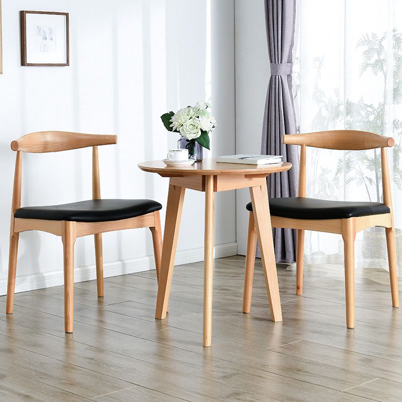 Modern Waterproof Wood Courtyard Table Round Shape Outdoor Table