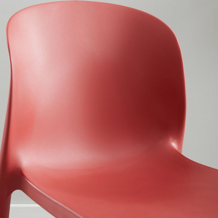 Chaise d'appoint de salle à manger empilable en plastique Chaises de salle à manger sans accoudoirs à dossier solide (Ensemble de 4)