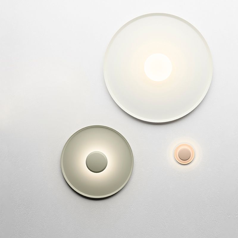 Nordic Disk Flush Mount Metal LED Ceiling Light Fixture for Bedroom