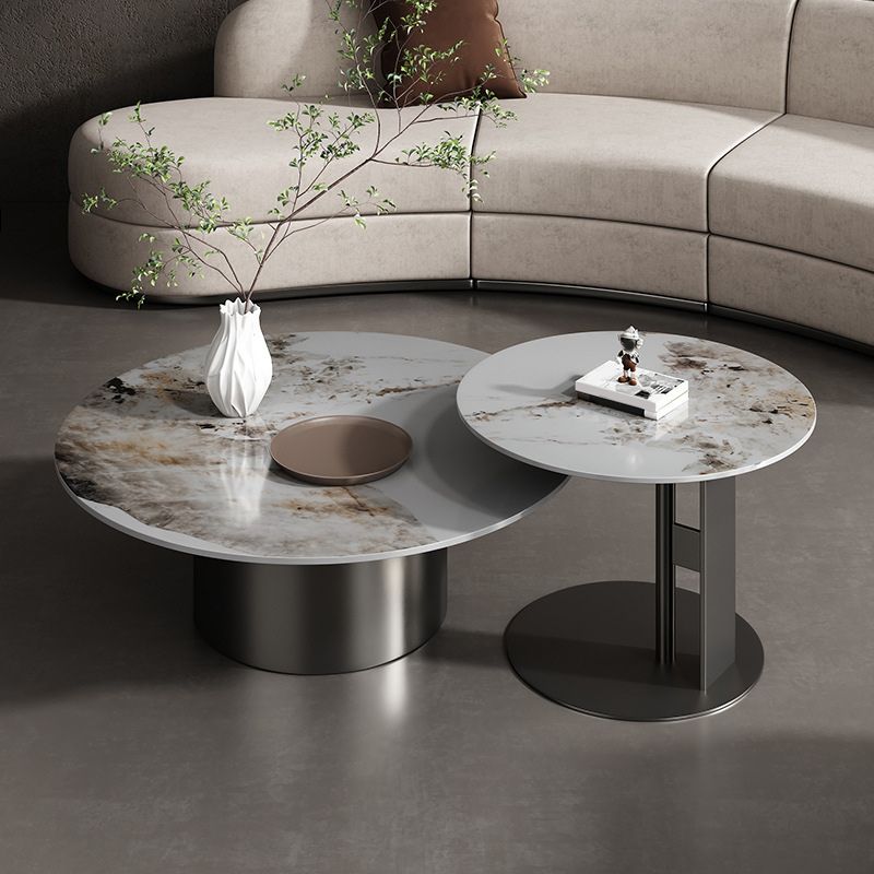 Glam Style Round Nesting Coffee Table Set with Steel Pedestal Base