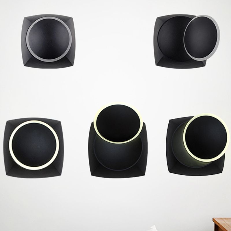 Rotation Squared Metallic Mur Murce Minimalisme LED Mur blanc LED MUR MURD dans un éclairage chaud / blanc