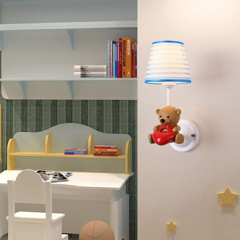 Modern Creative Wall Lamp Resin 1-Light Wall Light for Children's Room