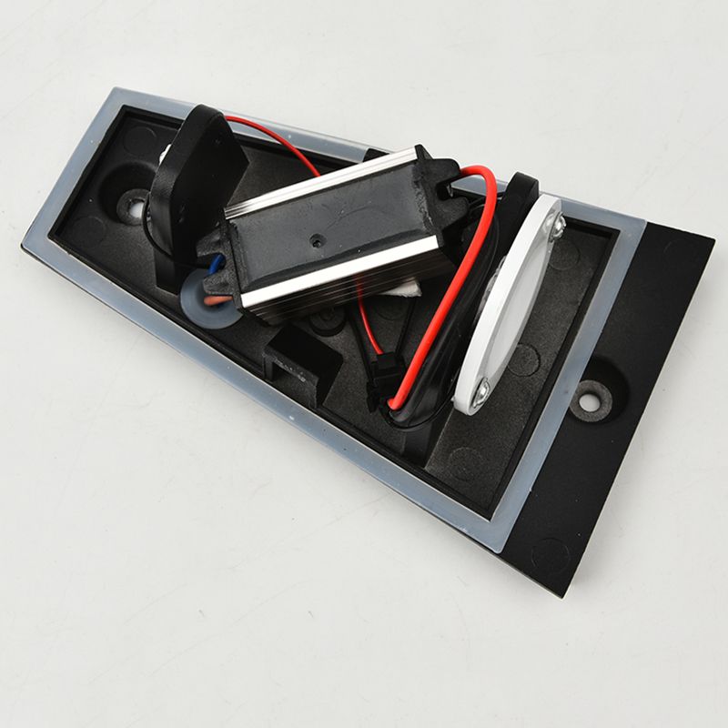 Moderno Minimalista Geométrico Geométrico ARRIBA LED MALA MEAL METAL 2 luces de luces 2 luces