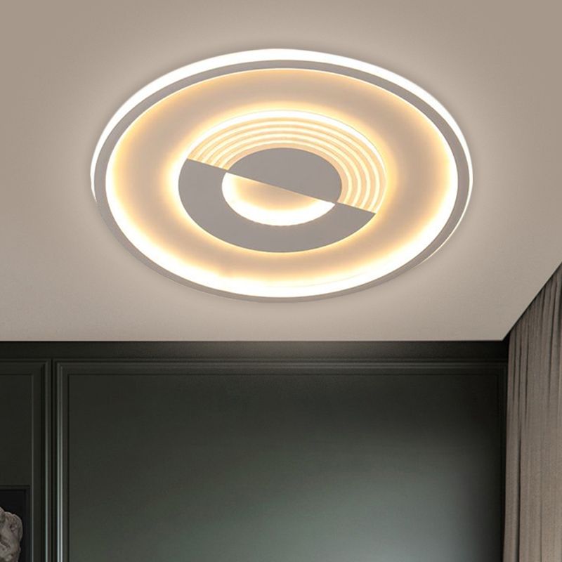 16"/19.5" W Round Acrylic Ceiling Lamp Minimalist LED Black/White Flush Mount Lighting in Warm/White Light for Bedroom