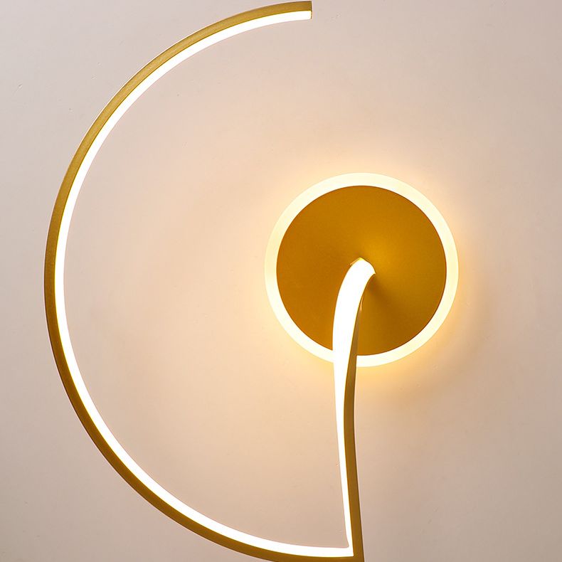 Lineare Halbflush -Berg helle moderne minimalistische Metall -LED -Decke Flush -Halterung für den Flur