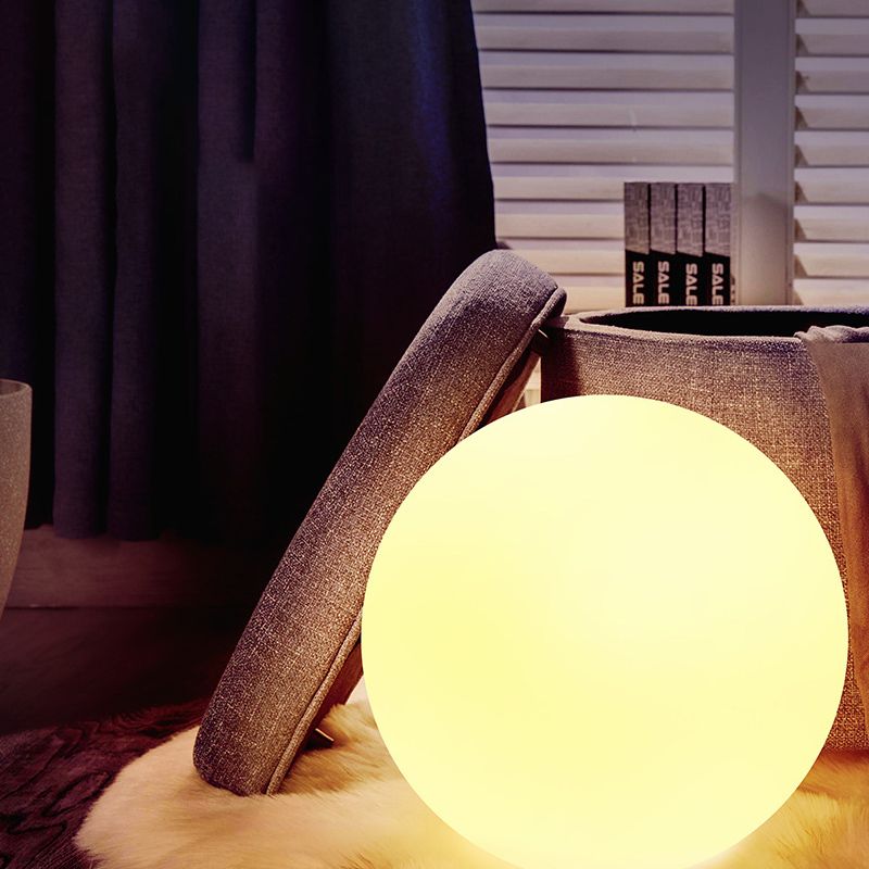 1-Head Living Room Table Lamp Nordic Nightstand Light with Spherical White Glass Shade
