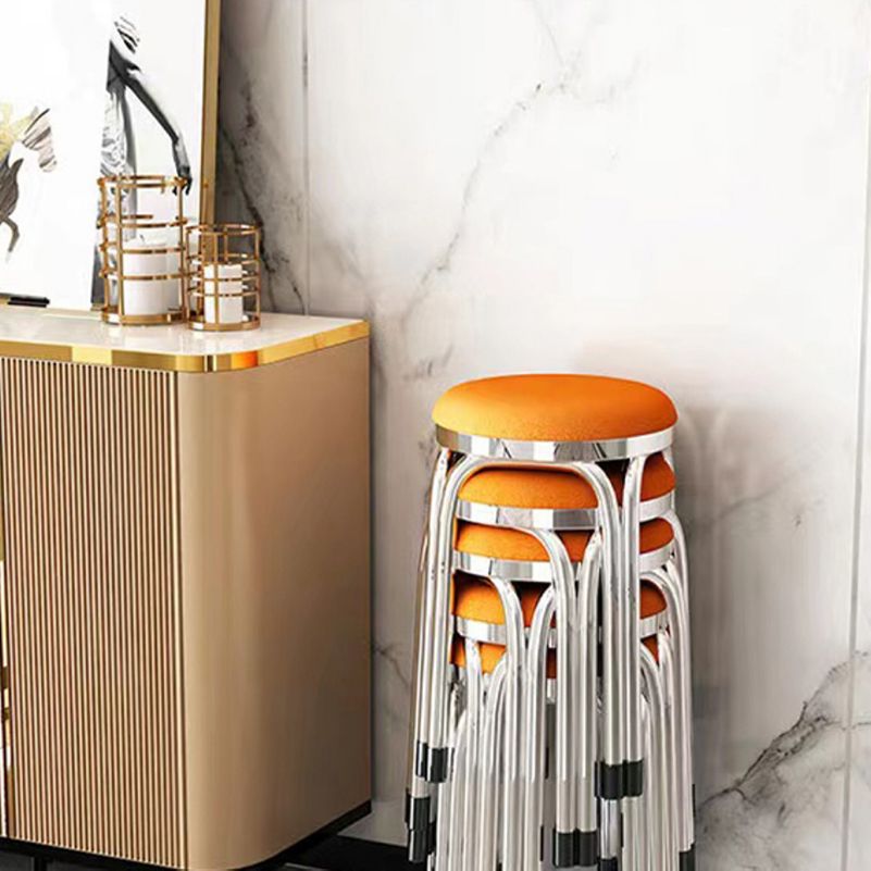 Round Modern Standard Leather Water Resistant Standard for Drawing Room