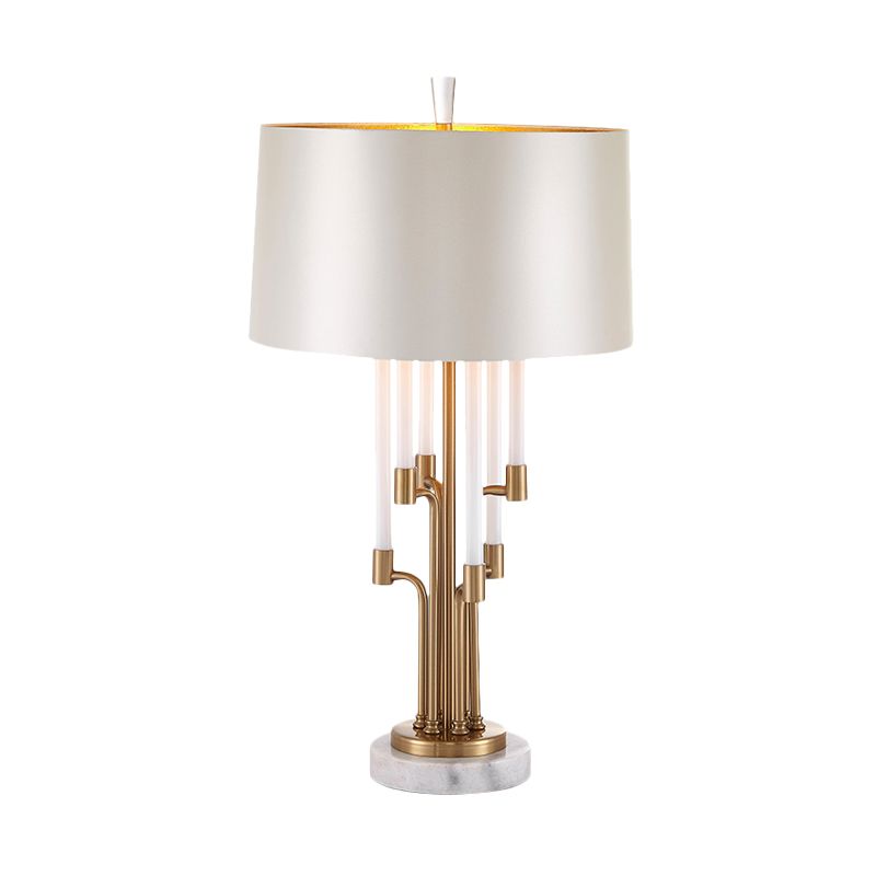 Lampada da tavolo tradizionale a tamburo con 1 illuminazione da comodino in tessuto leggero in oro interno con decorazione in cristallo flauto