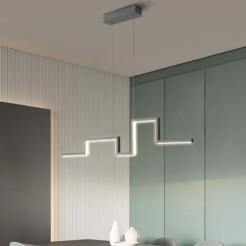 Lampada a sospensione in metallo lineare Stile semplice nero/grigio/oro 31,5 "/39" Lampada a LED larga a LED in luce calda/bianca