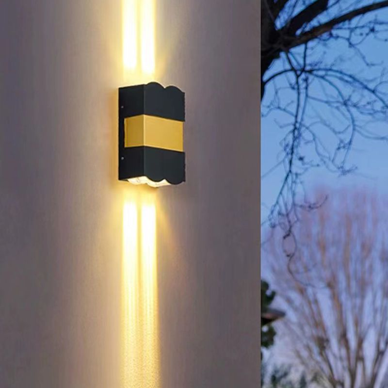 Modern Style Wall Lamp Metal 4 Lights Sconces in Black for Outdoor