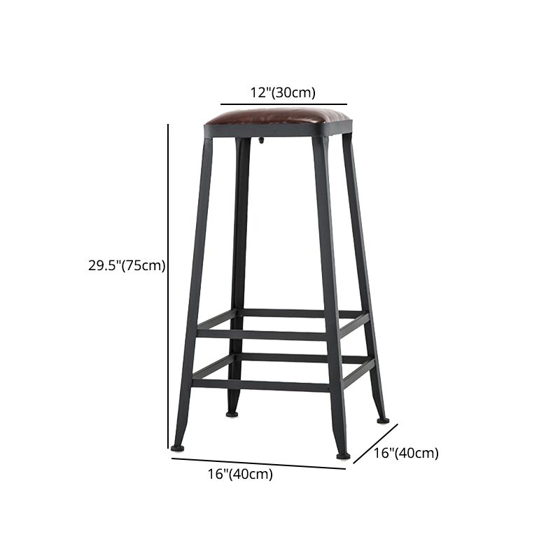 Asiento de cuero cuadrado de estilo industrial con patas de metal Taburete para barra de cocina
