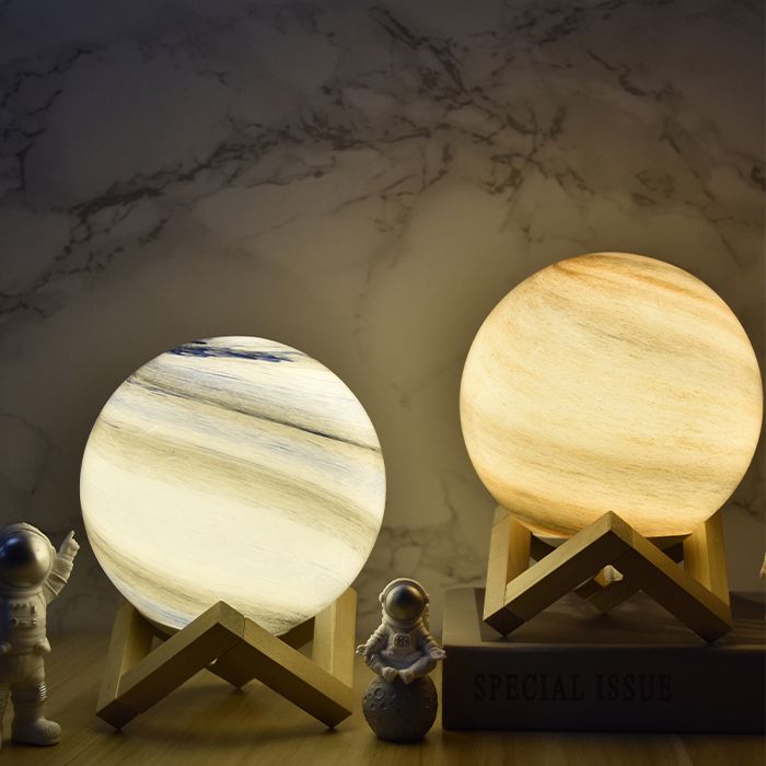 Lampe de table de style moderne 1 lumière de bureau en bois avec nuance en verre pour le salon