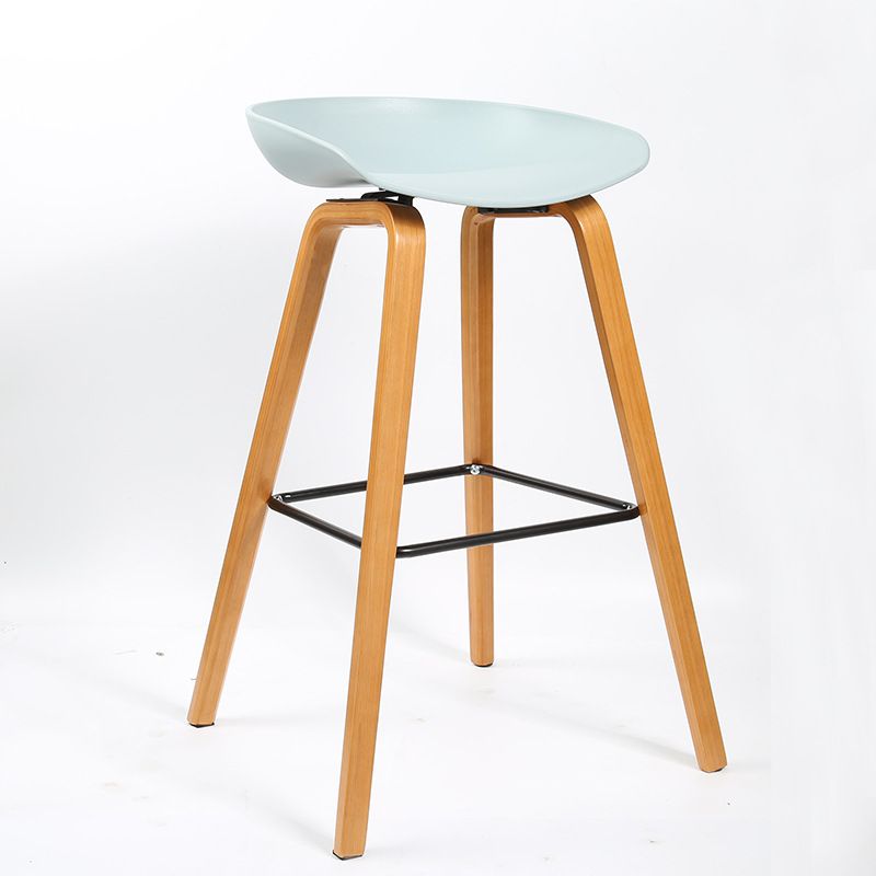 Scandinavian Bucket Stool Plastic Bar Stool with Solid Wood Legs
