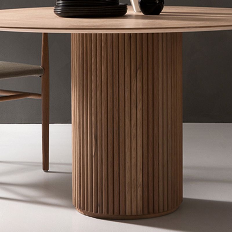 Modern Natural Pedestal Dining Table Round Solid Wood Dining Site Table