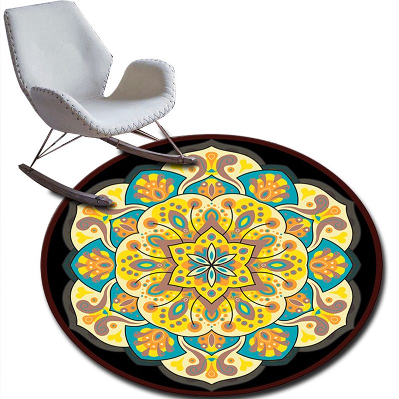 Folks Multicolor Mandala Rug Synthetics Moroccan Rug Machine Washable Non-Slip Pet Friendly Carpet for Living Room