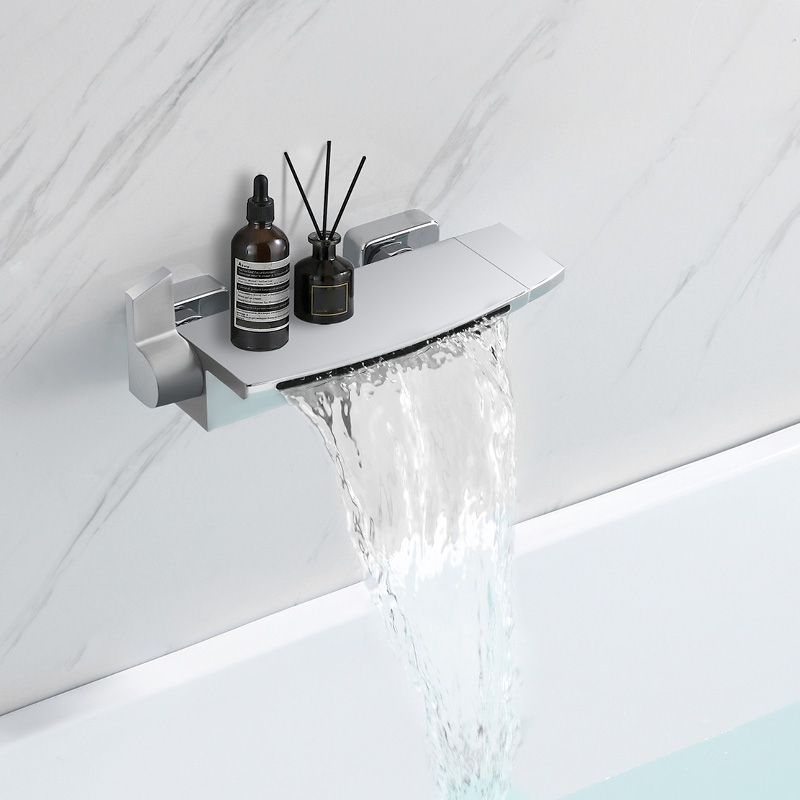 Modern Bathroom Faucet Two Handle Copper Wall Mounted Bathroom Faucet
