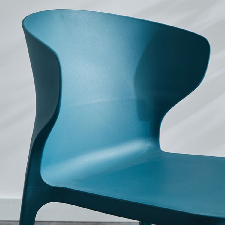 Silla lateral de plástico moderna para interiores y exteriores, silla con respaldo