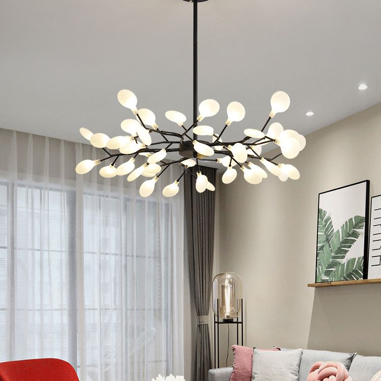 Candelera de lámpara de lámpara colgante posmoderna enchufefirlies lámpara de techo de vidrio para sala de estar