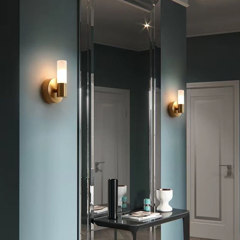 Post Modern Solid Bras Wall Sconce Acrylic Wall Lighting in Gold