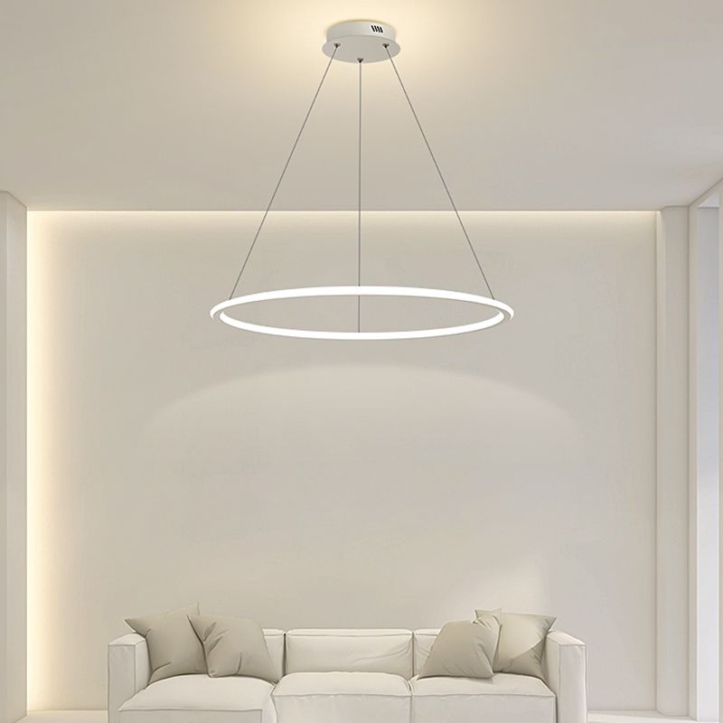 Lampaggio della sala da pranzo moderna per sala da pranzo.