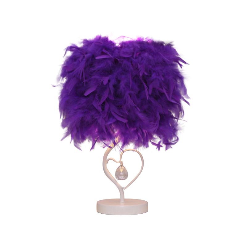 Mesa de estar de batería Lámpara de soporte de plumas de plumas simples en blanco/rosa/burdeos con marco de corazón y orbe de cristal